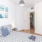 Appartamento Beachfront Sea View In Cozy 1br With Pool And Garage