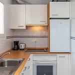 Beachfront Sea View In Cozy 1br With Pool And Garage *